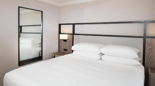 Crowne Plaza Baltimore - Puerto Interior image 11