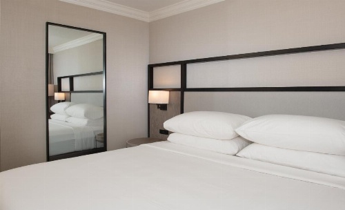 Crowne Plaza Baltimore - Puerto Interior image 15