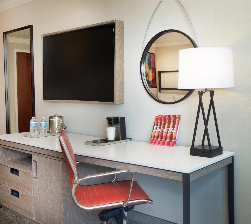 Crowne Plaza Baltimore - Puerto Interior image 2